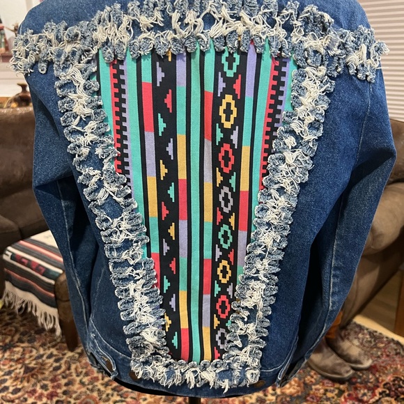1980s Unique Ladies Denim Jacket with appliqués & metal stars - Picture 2 of 16